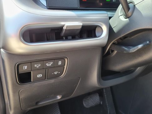 New 2026 Hyundai Ioniq 9 SE AWD/4WD image 19
