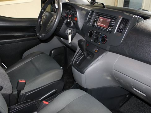 Used 2019 Nissan NV200 S w/ Cruise Control Package FWD image 23