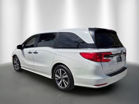 Certified 2023 Honda Odyssey Touring image 5