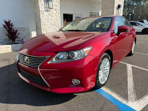 Used 2014 Lexus ES 350 4dr Sdn image 10