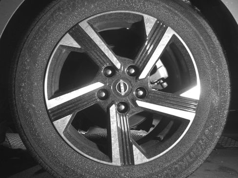 Used 2025 Nissan Sentra SV FWD image 17