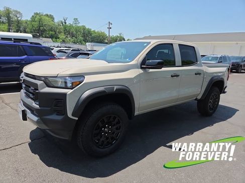 New 2026 Chevrolet Colorado Trail Boss AWD/4WD image 3