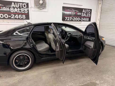 Used 2016 Ford Fusion S w/ Equipment Group 101A FWD image 28