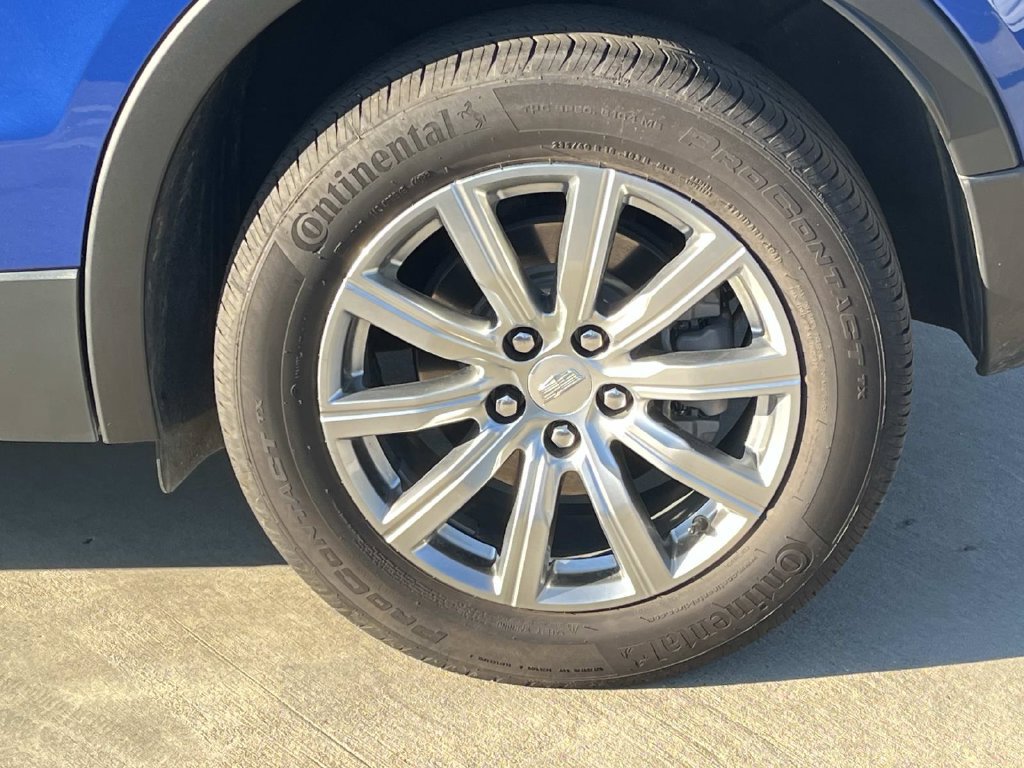 Certified 2023 Cadillac XT4 Premium Luxury FWD image 11