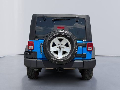 Used 2012 Jeep Wrangler Unlimited Sport AWD/4WD image 4