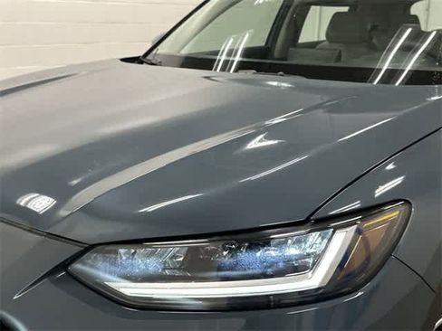 Certified 2023 Honda HR-V LX image 31