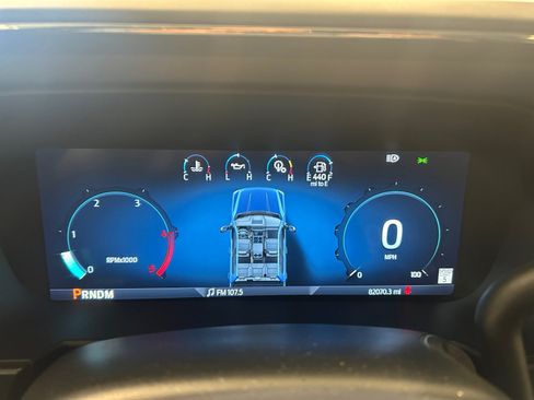 Used 2023 Ford F350 Lariat w/ Lariat Ultimate Package AWD/4WD image 11