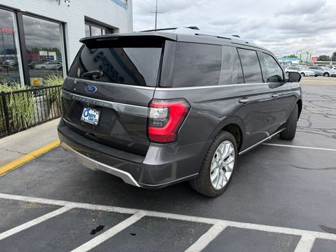 Used 2018 Ford Expedition Platinum AWD/4WD image 7