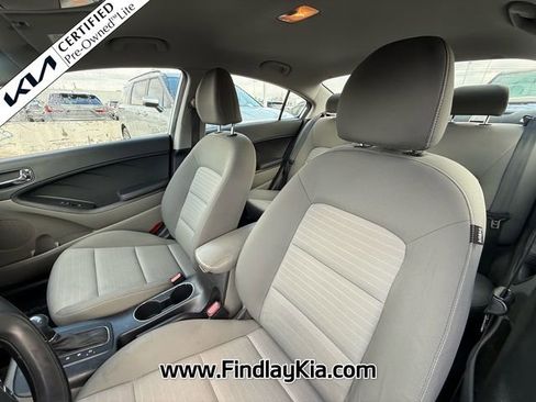 Certified 2016 Kia Forte EX image 12