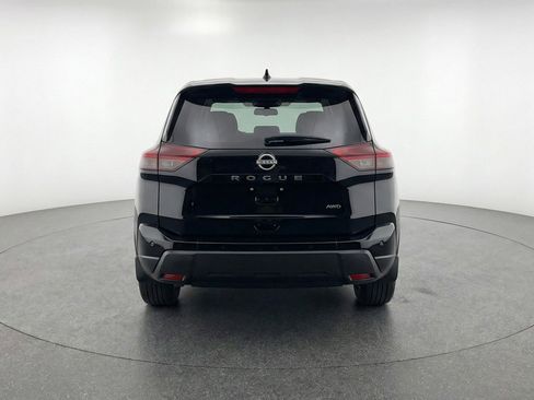 Used 2025 Nissan Rogue SV image 7