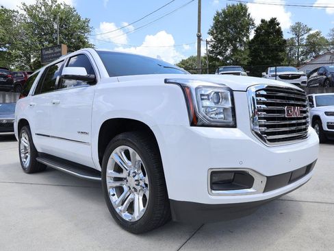Used 2017 GMC Yukon SLT w/ Premium Edition RWD image 9