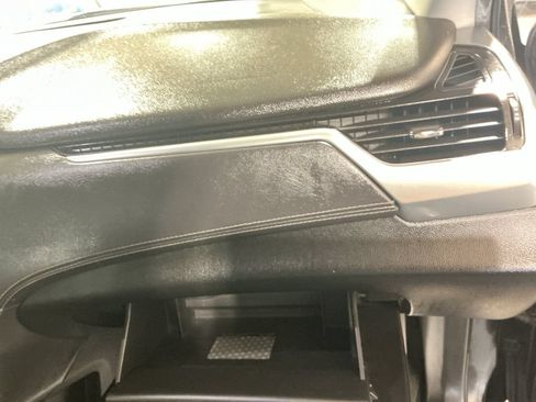 Used 2016 Chevrolet Suburban LTZ AWD/4WD image 27