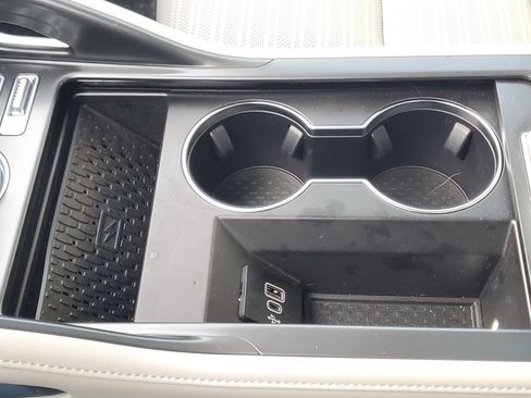 New 2026 Lincoln Nautilus Reserve image 26