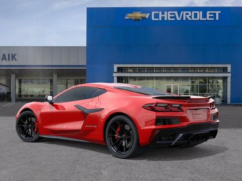 New 2027 Chevrolet Corvette Grand Sport w/ Z52 Sport Performance Package RWD image 3