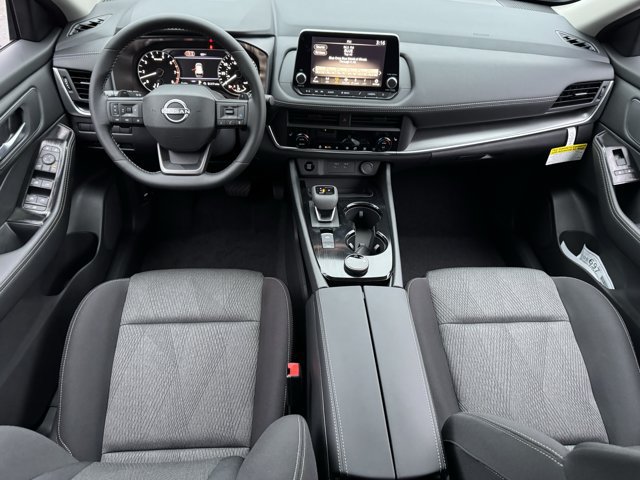 New 2026 Nissan Rogue SV w/ Cold Weather Package AWD/4WD image 9