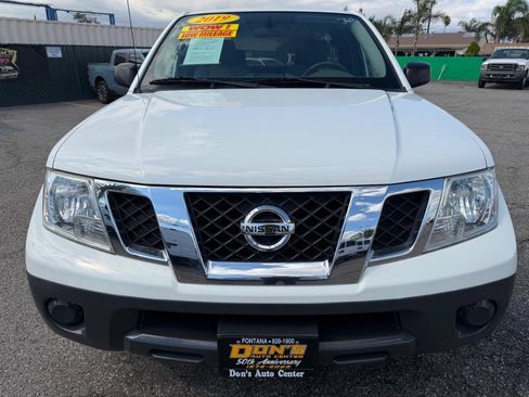 Used 2019 Nissan Frontier S image 12