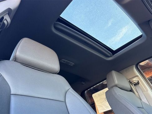 New 2026 Chevrolet Silverado 2500 LTZ w/ LTZ Premium Package image 16