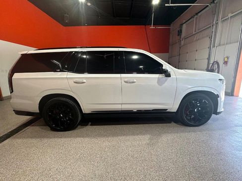 Used 2022 Cadillac Escalade Sport w/ Touring Package AWD/4WD image 2
