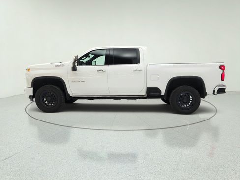 Used 2022 Chevrolet Silverado 3500 High Country w/ Safety Package II AWD/4WD image 8
