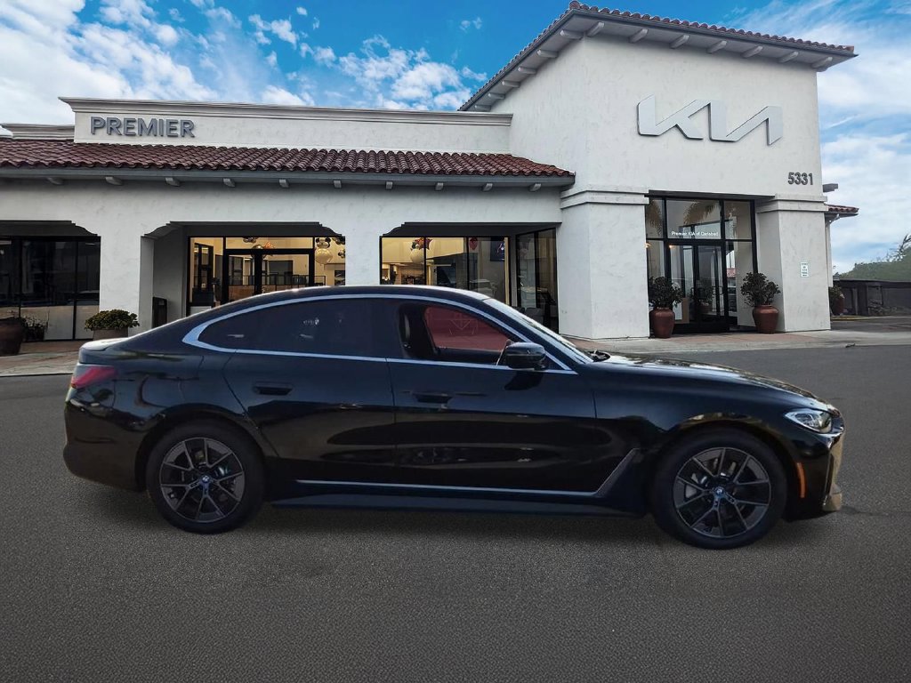 Used 2022 BMW i4 eDrive40 RWD image 9