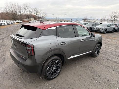 New 2026 Nissan Kicks SR w/ SR Premium Package image 3