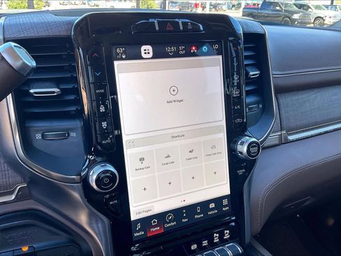 Used 2022 RAM 2500 Limited image 32