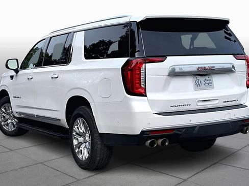 Used 2023 GMC Yukon XL Denali w/ Advanced Technology Package image 12