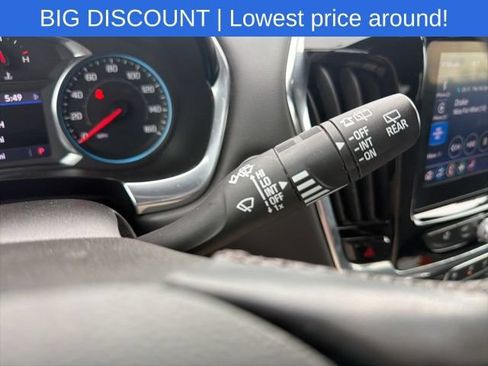 Used 2023 Chevrolet Traverse LT AWD/4WD image 47