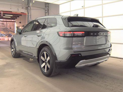 Used 2025 Honda Prologue Touring image 6