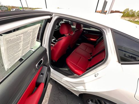 Used 2025 Acura Integra A-Spec FWD image 11