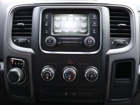 Used 2018 RAM 1500 Express image 29
