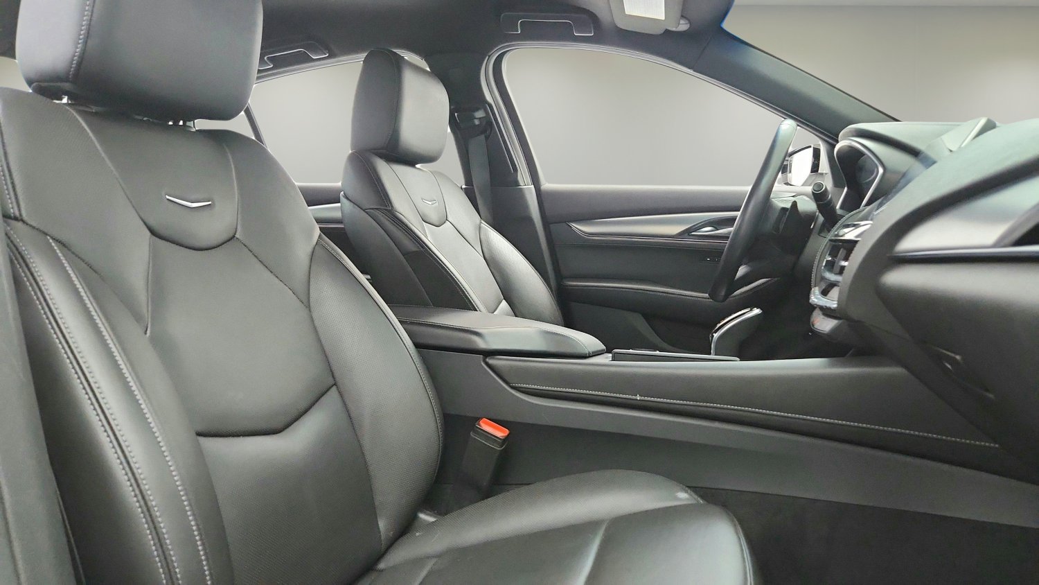 Used 2022 Cadillac CT5 Premium Luxury w/ Climate Package RWD image 10