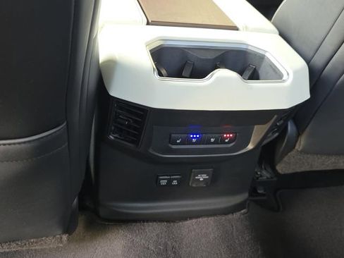 Used 2023 Toyota Tundra Capstone image 12