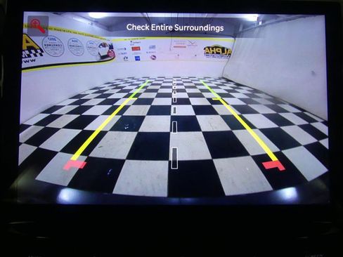 Used 2024 Jeep Grand Cherokee Limited 4xe image 10