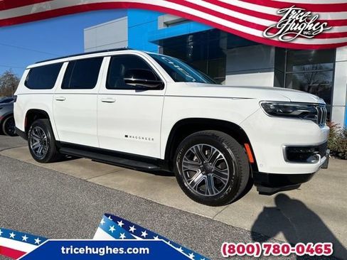 Used 2023 Jeep Wagoneer L Series II image 1