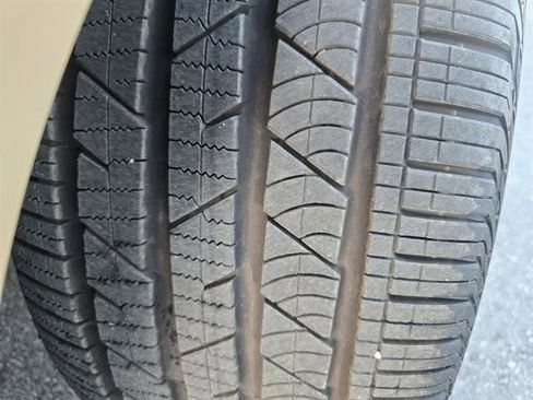 Certified 2024 Audi Q8 Prestige image 31