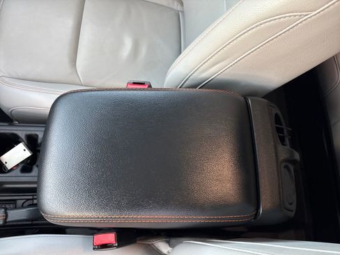 Used 2023 Jeep Gladiator Mojave w/ Cold Weather Group image 26