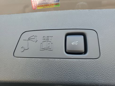 New 2025 Lincoln Corsair Reserve image 30