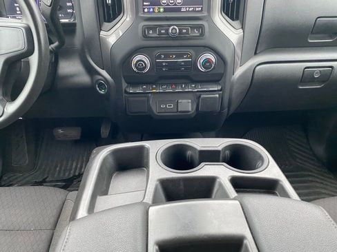 Used 2023 Chevrolet Silverado 1500 Custom image 15