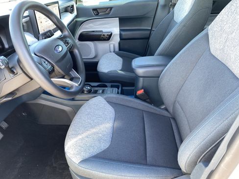 Used 2025 Ford Maverick XLT image 16