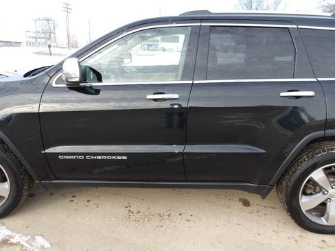 Used 2014 Jeep Grand Cherokee Limited w/ Luxury Group II image 37