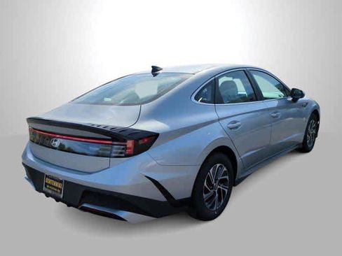 New 2026 Hyundai Sonata Blue image 8