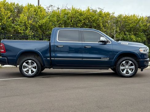 Used 2022 RAM 1500 Limited w/ Body Color Bumper Group image 3