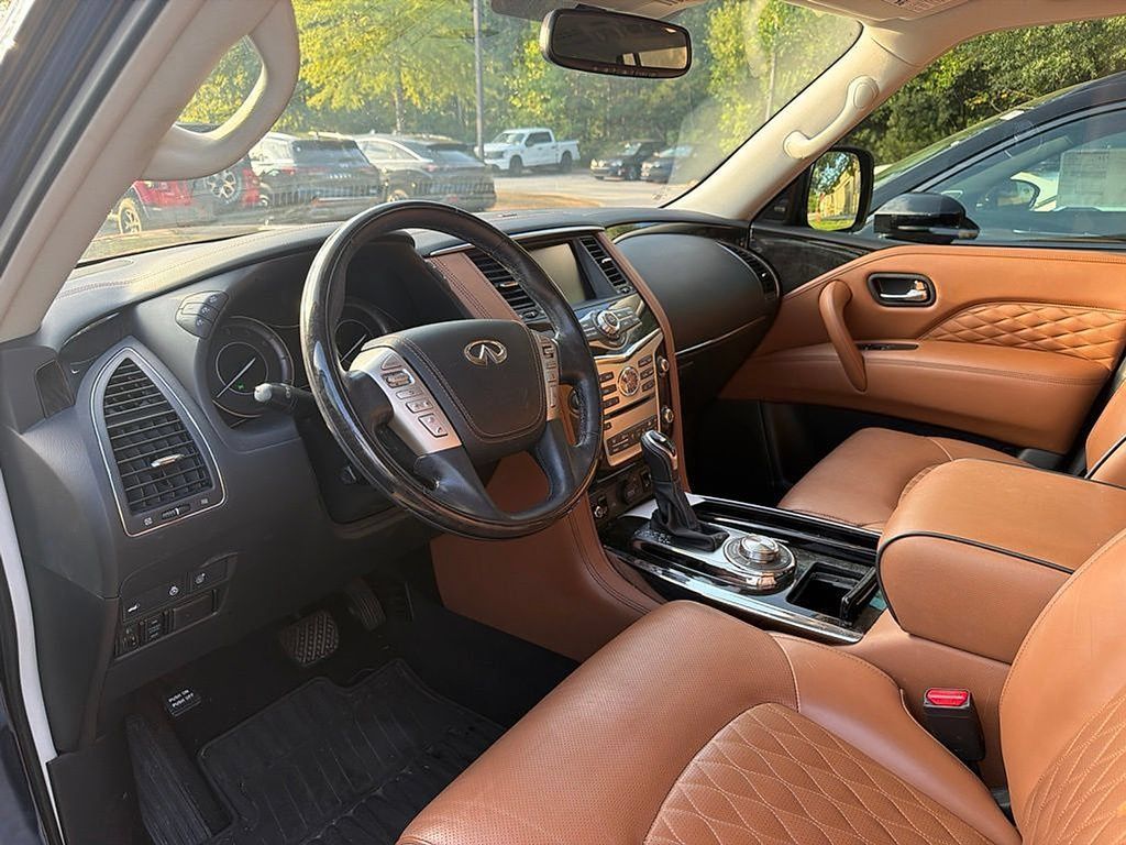 Used 2019 INFINITI QX80 Luxe w/ 22" Wheel Package AWD/4WD image 9