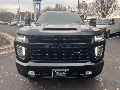 Used 2022 Chevrolet Silverado 2500 LTZ w/ LTZ Plus Package image 3