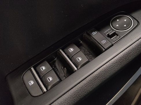 Used 2023 Kia Soul LX image 27