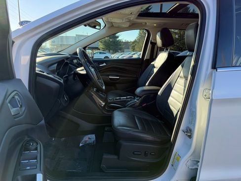 Used 2014 Ford Escape Titanium w/ Equipment Group 401A image 15