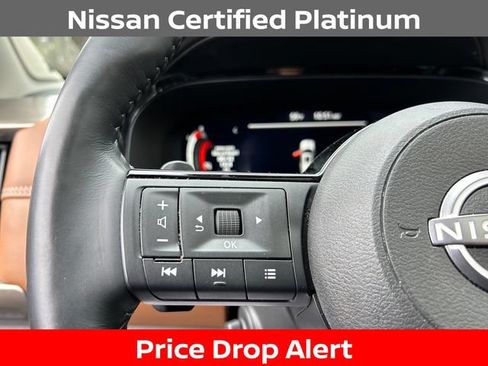 Certified 2023 Nissan Pathfinder Platinum AWD/4WD image 13