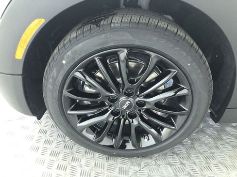 Certified 2024 MINI Cooper Clubman S image 26