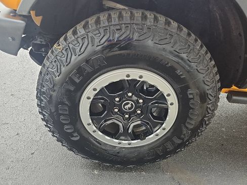 Used 2022 Ford Bronco Badlands AWD/4WD image 8